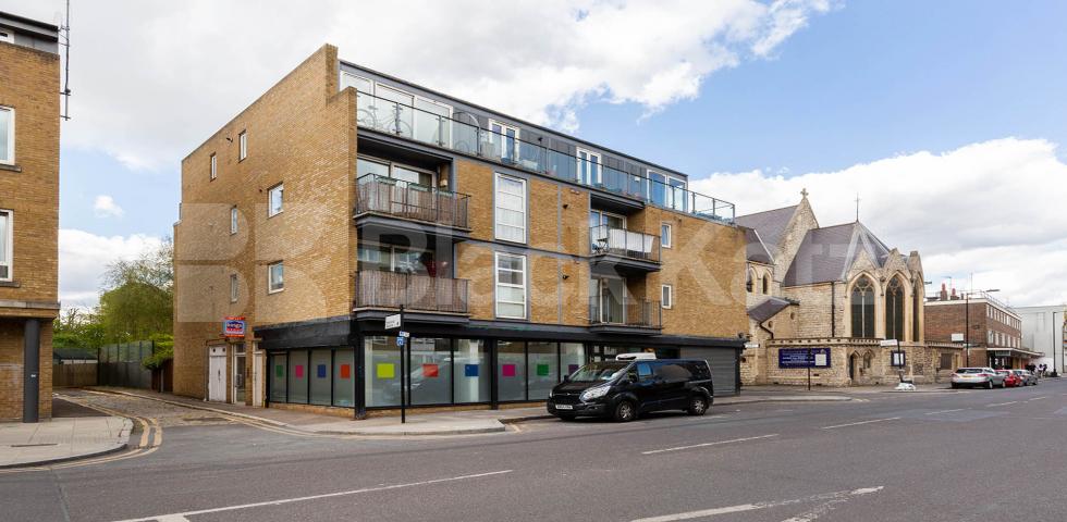 			New Instruction, 1 Bedroom, 1 bath, 1 reception Apartment			 Hamond Square, Hoxton